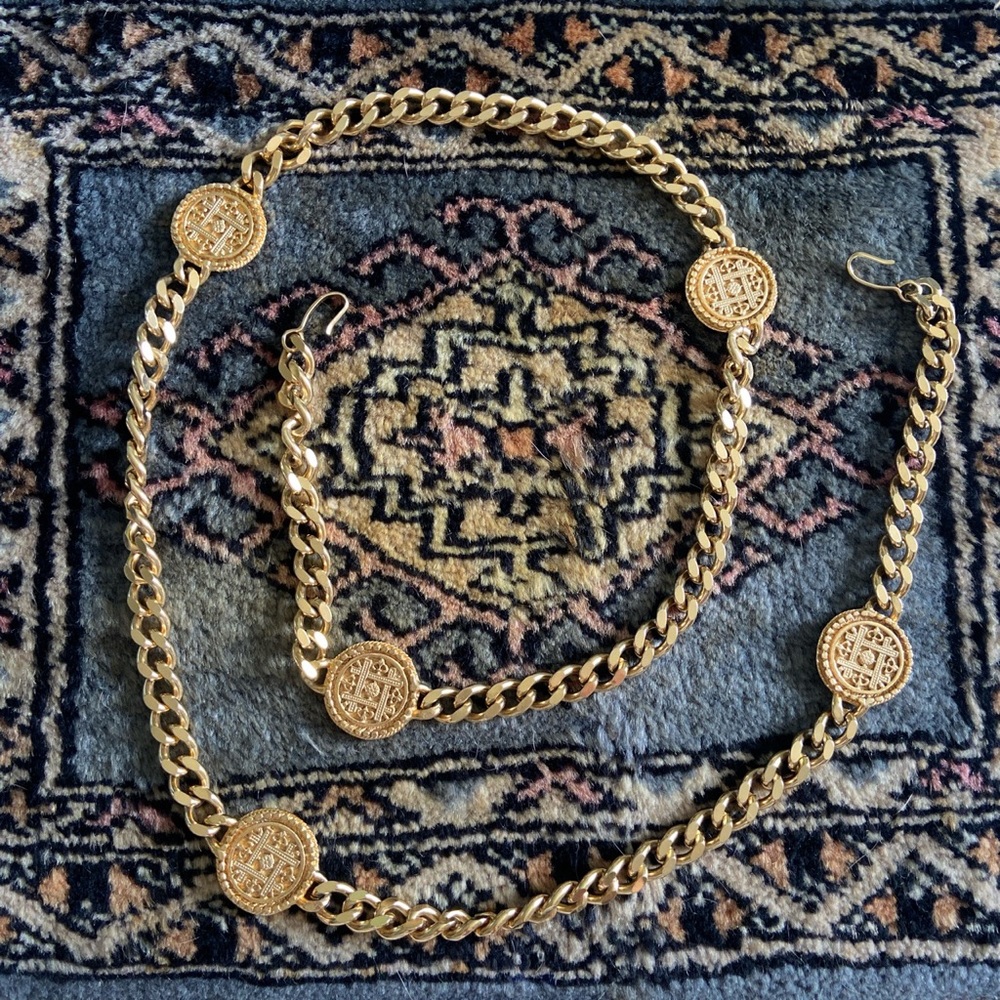 VINTAGE 90s CHAIN BELT